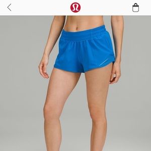 Lululemon Hotty Hot Low Rise 4” Shorts